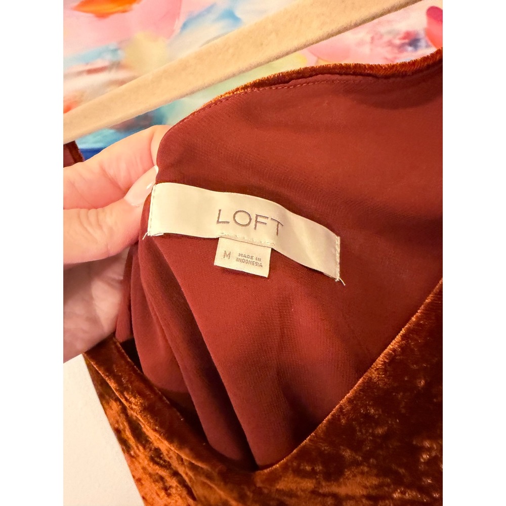 LOFT Rust Orange Velvet V-Neck Camisole Tank Top Medium - Picture 2 of 6
